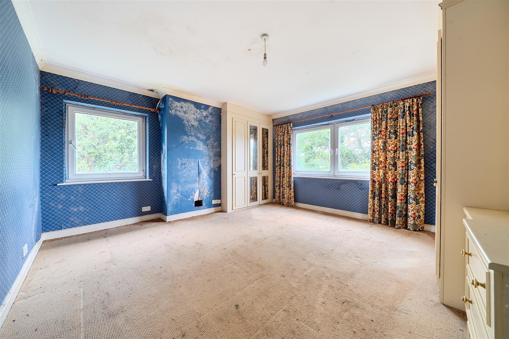 Farthings, Fox Lane, Oswestry, SY11 4FU